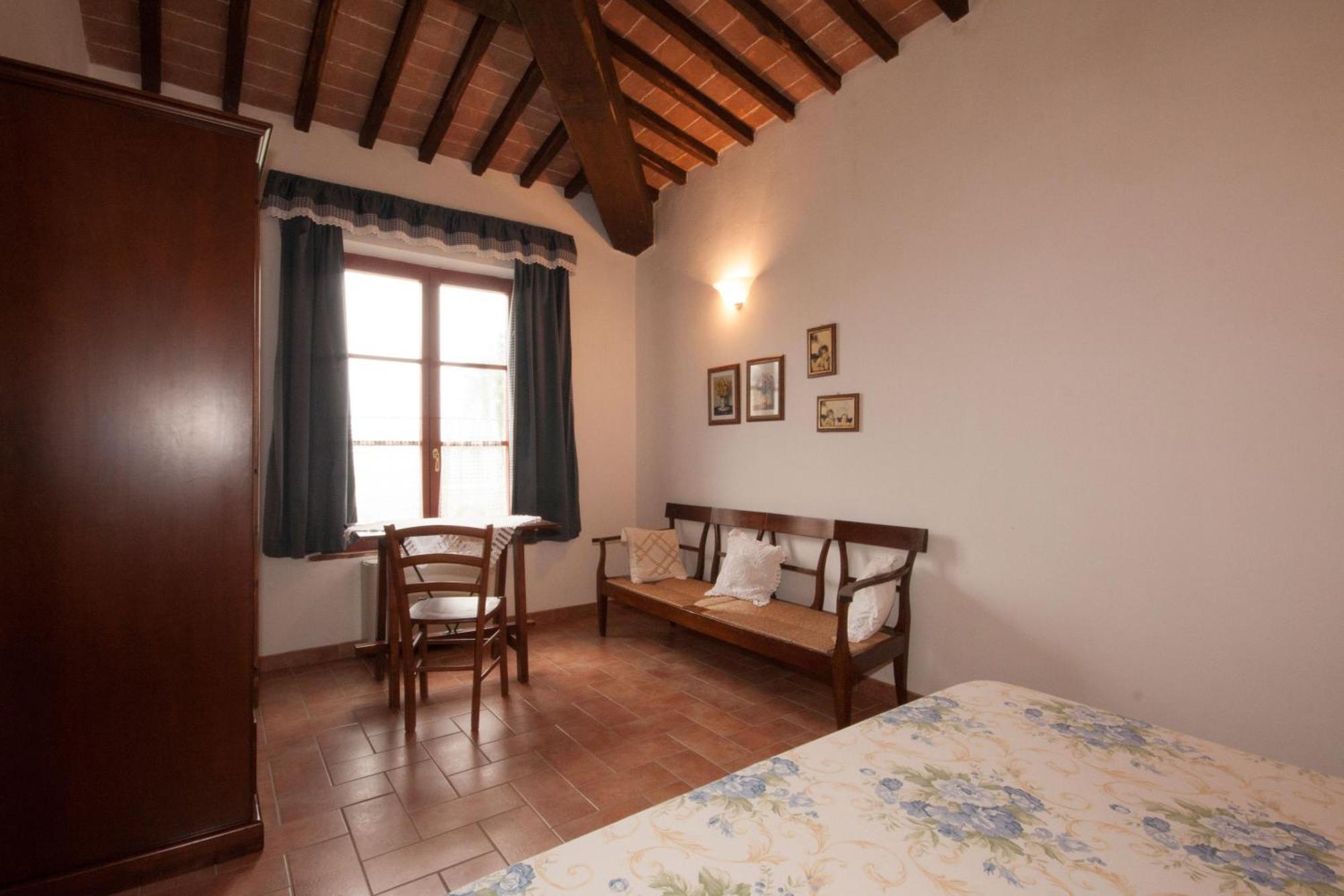 Casavacanze Vesta Isola d'Arbia Værelse billede